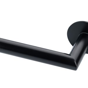 PR104 black